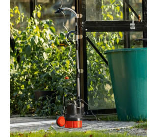 Scheppach Hordós Esőszivattyú RBP350 Vízpumpa Búvárszivattyú Gyorscsatlakozóval és Elzárócsappal, Átfolyási teljesítmény 5500 L/h, Szívómagasság 11 m, Merülési mélység 7 m