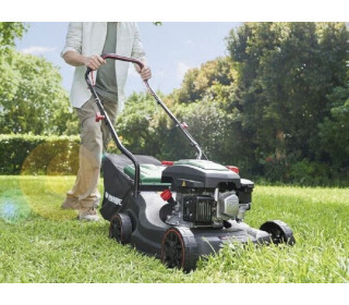 Benzines Fűnyíró 131ccm 3,3Le-PBRM 39 C2